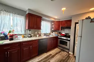 708 Selmer Rd, Philadelphia, PA 19116 - Photo 3