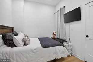 1415 Locust St, Philadelphia, PA 19102 - Photo 5