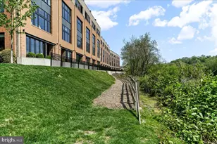 4584 Riverside Way, Philadelphia, PA 19127 - Photo 3