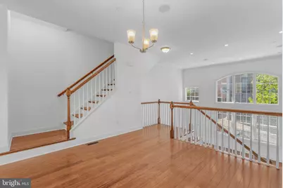 1011 N 3rd Street #F, Philadelphia, PA 19123 - Photo 5