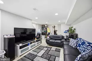 7167 Georgian Rd, Philadelphia, PA 19138 - Photo 19