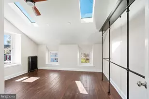 332 W Queen Ln, Philadelphia, PA 19144 - Photo 17