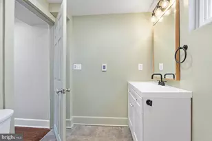 332 W Queen Ln, Philadelphia, PA 19144 - Photo 35