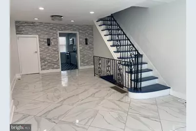 355 Tree Street, Philadelphia, PA 19148 - Photo 1