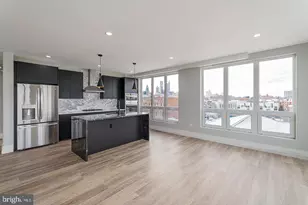 526 Brown St, Philadelphia, PA 19123 - Photo 3