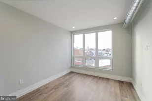 526 Brown St, Philadelphia, PA 19123 - Photo 11