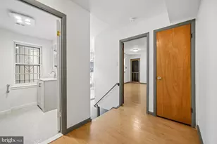 2036 Mt Vernon St, Philadelphia, PA 19130 - Photo 15