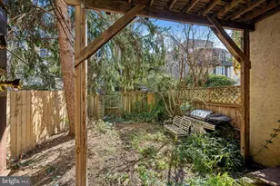 2036 Mt Vernon St, Philadelphia, PA 19130 - Photo 13