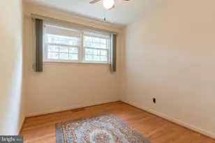 13032 Worthington Rd, Philadelphia, PA 19116 - Photo 27