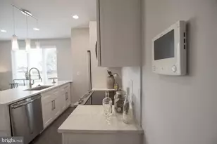 1508 Ridge Ave, Philadelphia, PA 19130 - Photo 9