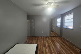 529 Foster St, Philadelphia, PA 19116 - Photo 13