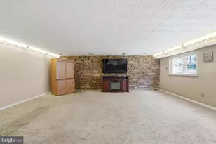 8931 Leonard St, Philadelphia, PA 19152 - Photo 27