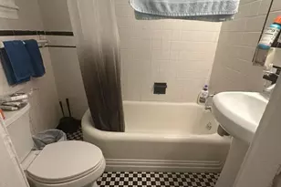 1211 Spruce St, Philadelphia, PA 19107 - Photo 7