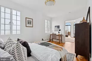 1512 Spruce, Philadelphia, PA 19102 - Photo 19