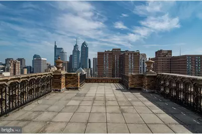 1512 Spruce #PH-2702, Philadelphia, PA 19102 - Photo 25