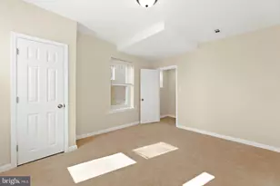 6826 N 15th St, Philadelphia, PA 19126 - Photo 19