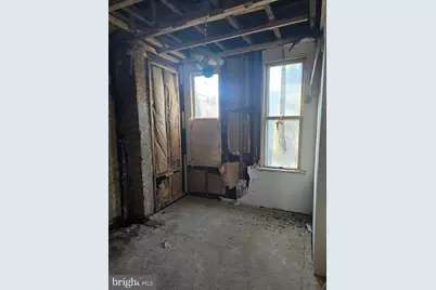 1230 W Sergeant Street, Philadelphia, PA 19133 - Photo 3