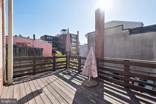 134 N 3rd St, Philadelphia, PA 19106 - Photo 31