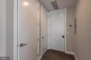 1340 S 13th St, Philadelphia, PA 19147 - Photo 9