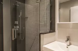 908 S 21st St, Philadelphia, PA 19146 - Photo 17