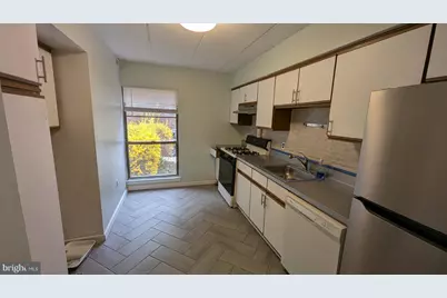 405 Shawmont Avenue #D, Philadelphia, PA 19128 - Photo 37