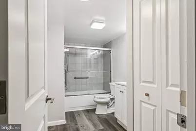 241 S 6th Street #304F, Philadelphia, PA 19106 - Photo 21