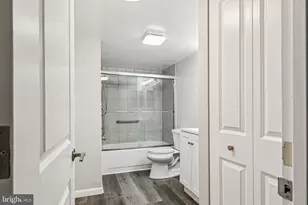 241 S 6th St, Philadelphia, PA 19106 - Photo 21