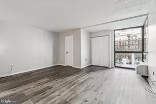 241 S 6th St, Philadelphia, PA 19106 - Photo 13