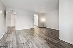 241 S 6th St, Philadelphia, PA 19106 - Photo 15