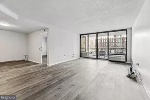 241 S 6th St, Philadelphia, PA 19106 - Photo 3