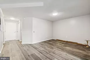 241 S 6th St, Philadelphia, PA 19106 - Photo 9