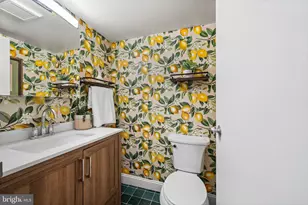 241 S 6th St, Philadelphia, PA 19106 - Photo 21