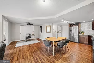 241 S 6th St, Philadelphia, PA 19106 - Photo 9