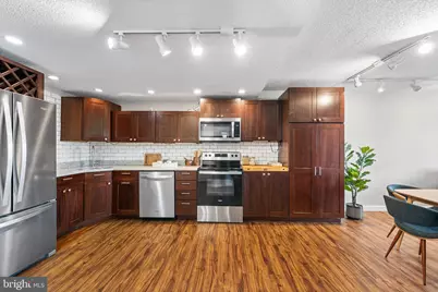 241 S 6th Street #408, Philadelphia, PA 19106 - Photo 3