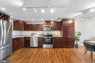 241 S 6th St, Philadelphia, PA 19106 - Photo 3