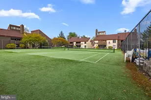 5025 S Convent Ln, Philadelphia, PA 19114 - Photo 19