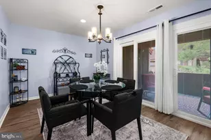 5025 S Convent Ln, Philadelphia, PA 19114 - Photo 9