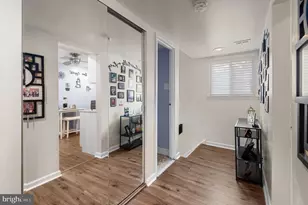 5025 S Convent Ln, Philadelphia, PA 19114 - Photo 11