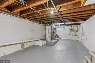 614 S LeCount St, Philadelphia, PA 19146 - Photo 19