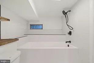 174 Lauriston St, Philadelphia, PA 19128 - Photo 25