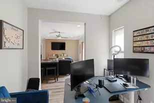 800 Admirals Way, Philadelphia, PA 19146 - Photo 15