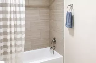 416 N Wiota St, Philadelphia, PA 19104 - Photo 3