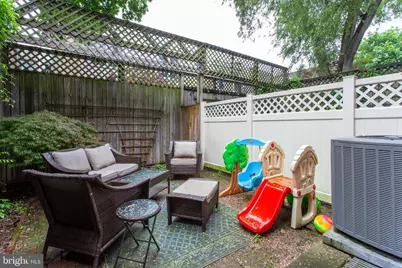 405 S Lecount Street, Philadelphia, PA 19146 - Photo 7