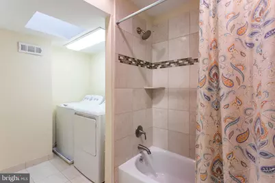 405 S Lecount Street, Philadelphia, PA 19146 - Photo 15