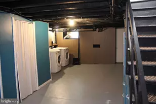 4959 N 2nd St, Philadelphia, PA 19120 - Photo 33