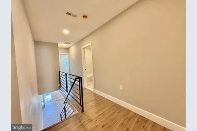 2058 E Auburn Street, Philadelphia, PA 19134 - Photo 29
