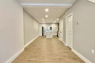 2058 E Auburn St, Philadelphia, PA 19134 - Photo 7