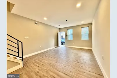 2058 E Auburn Street, Philadelphia, PA 19134 - Photo 5
