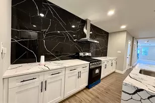 2058 E Auburn St, Philadelphia, PA 19134 - Photo 17