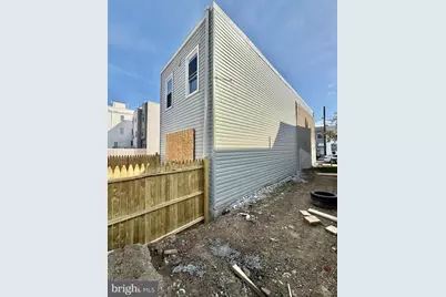 2058 E Auburn Street, Philadelphia, PA 19134 - Photo 7